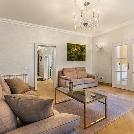 Krone Apartment Braşov Dış mekan fotoğraf