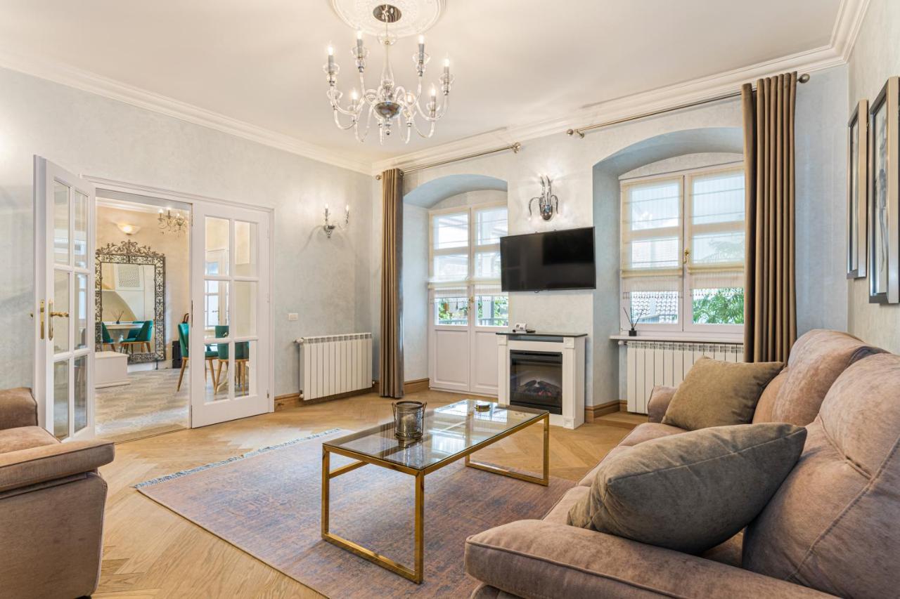 Krone Apartment Braşov Dış mekan fotoğraf