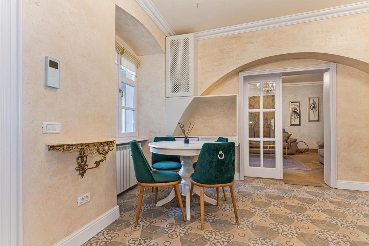 Krone Apartment Braşov Dış mekan fotoğraf